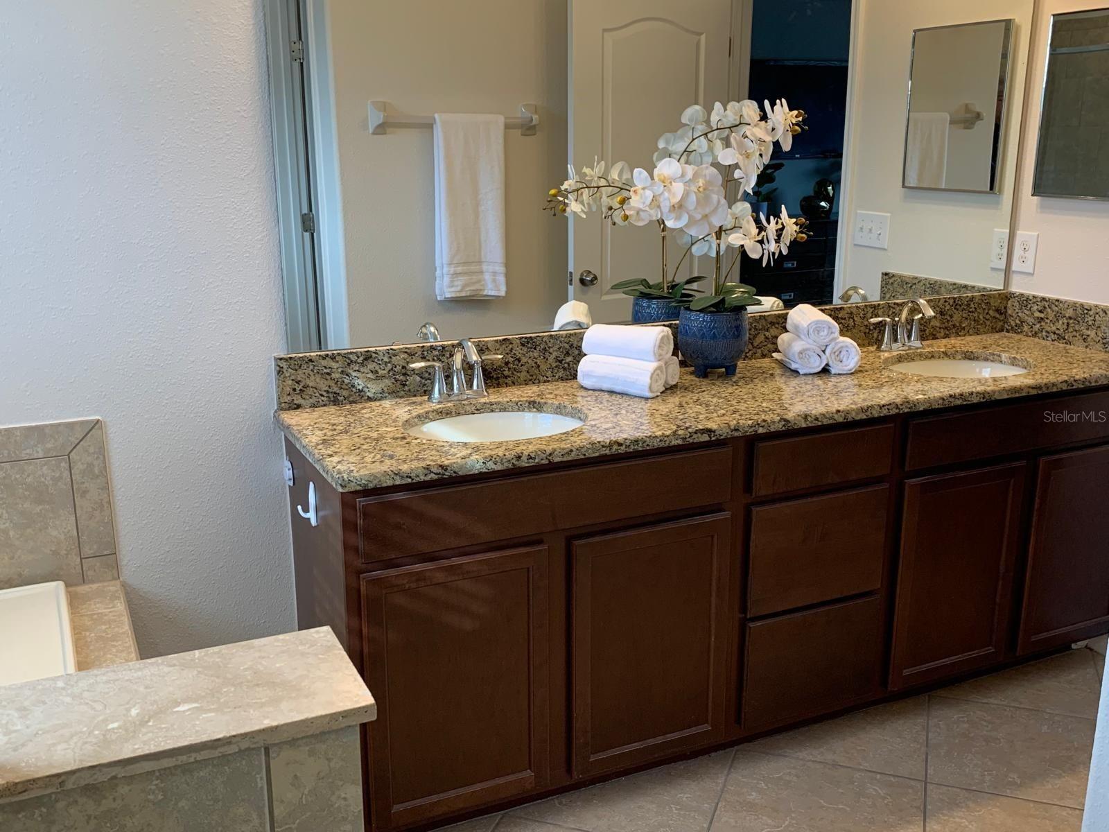 2292 GRANTHAM AVE, DAVENPORT, FL, 33837
