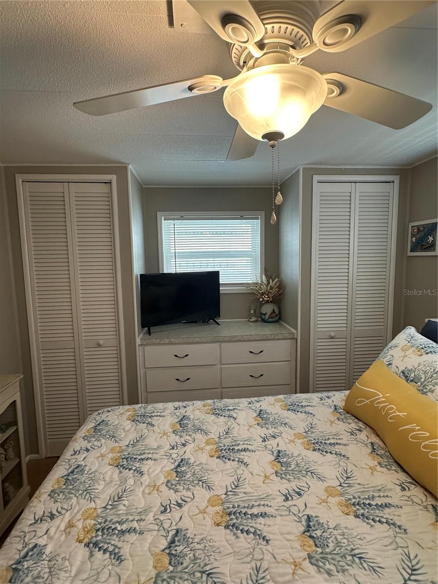 1413 22ND AVENUE DR W, BRADENTON, FL, 34205