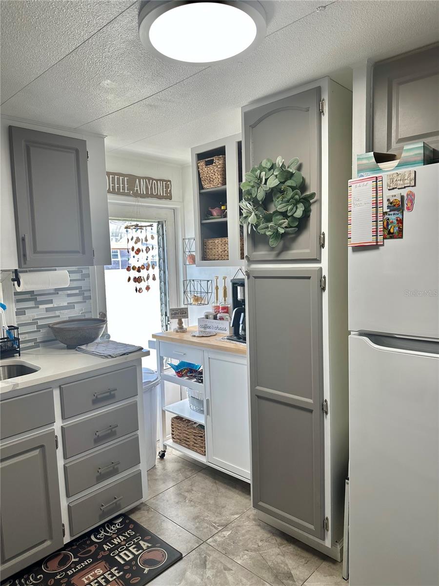 1413 22ND AVENUE DR W, BRADENTON, FL, 34205