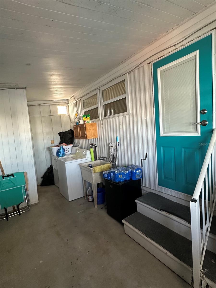 1413 22ND AVENUE DR W, BRADENTON, FL, 34205