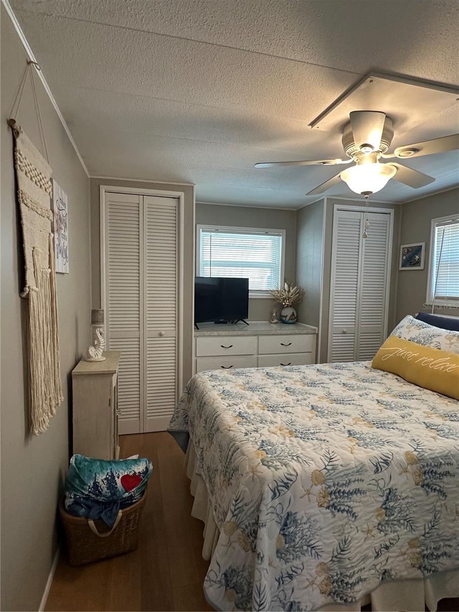 1413 22ND AVENUE DR W, BRADENTON, FL, 34205