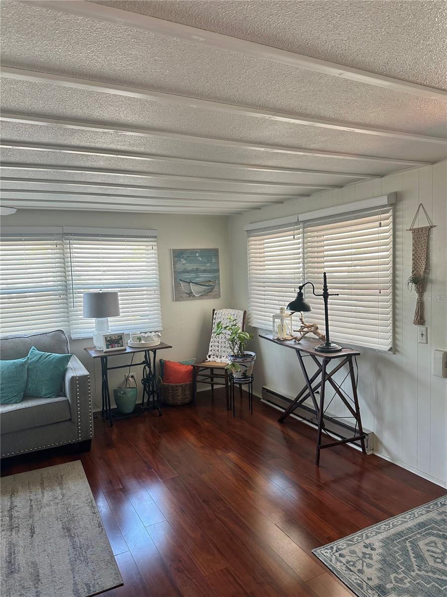1413 22ND AVENUE DR W, BRADENTON, FL, 34205