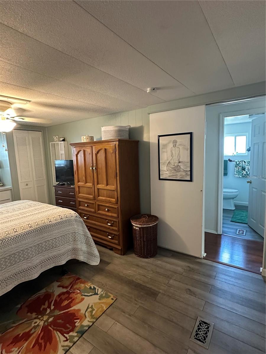 1413 22ND AVENUE DR W, BRADENTON, FL, 34205