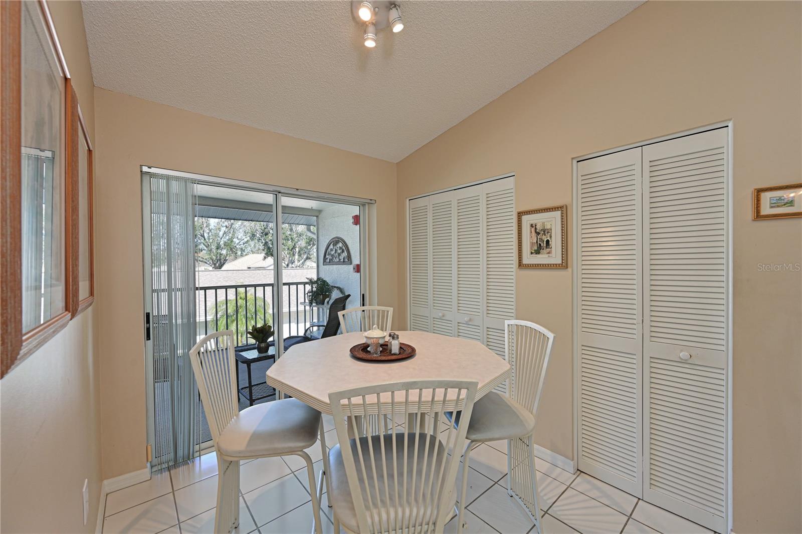 6908 DREWRYS BLF #712, BRADENTON, FL, 34203