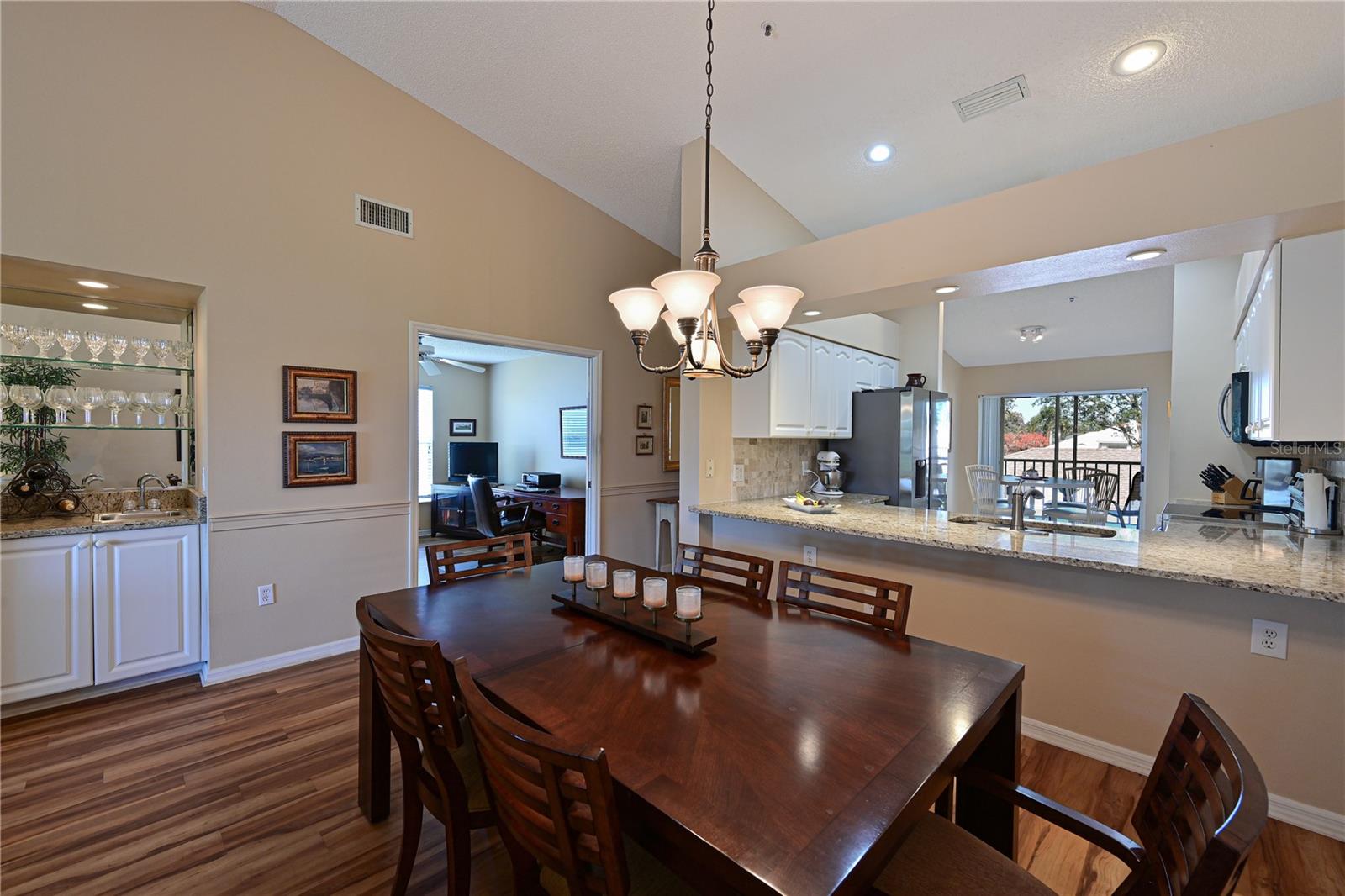 6908 DREWRYS BLF #712, BRADENTON, FL, 34203