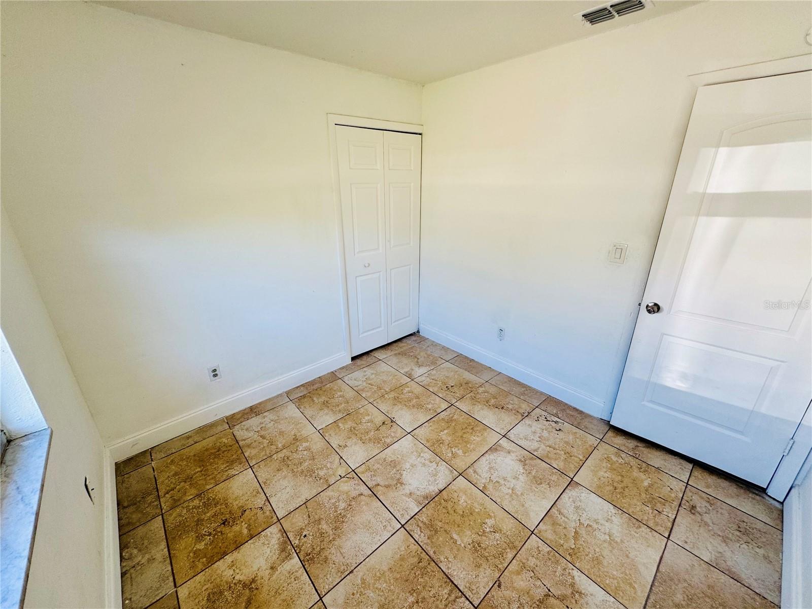 2101 LA DUE CT, ORLANDO, FL, 32811