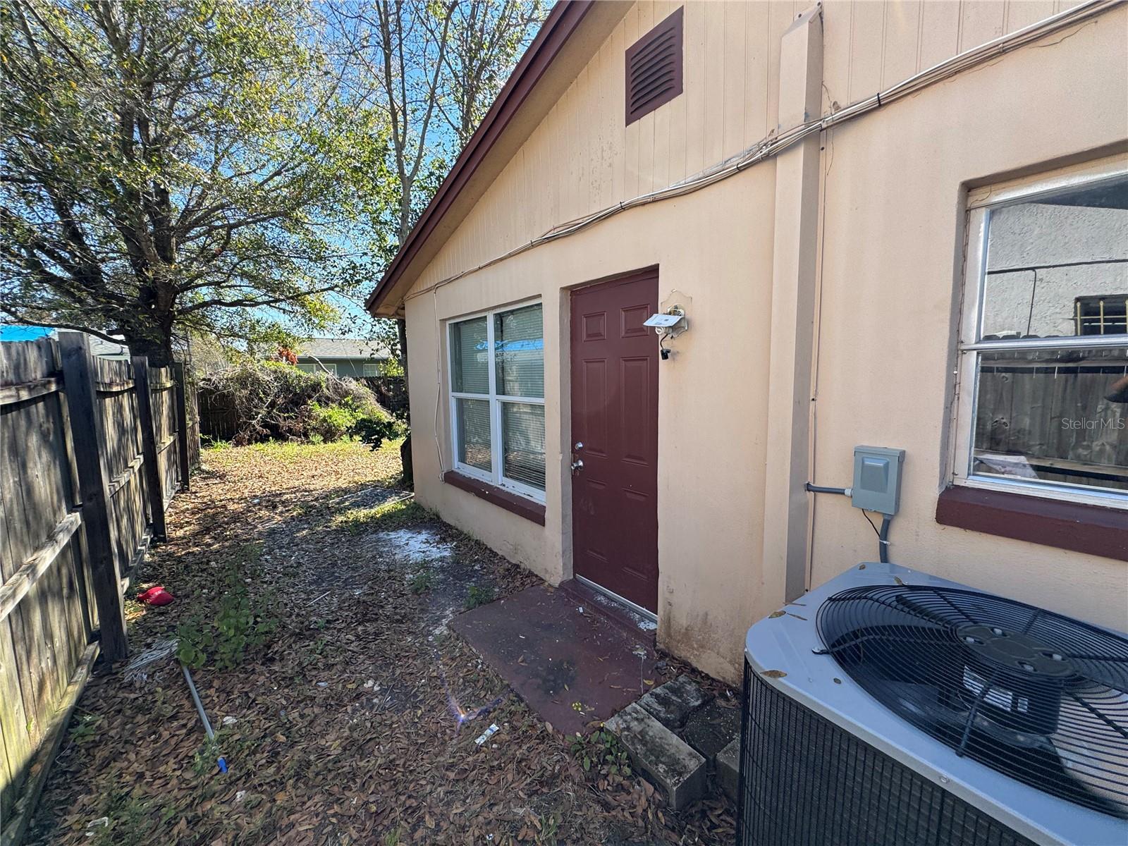 2101 LA DUE CT, ORLANDO, FL, 32811