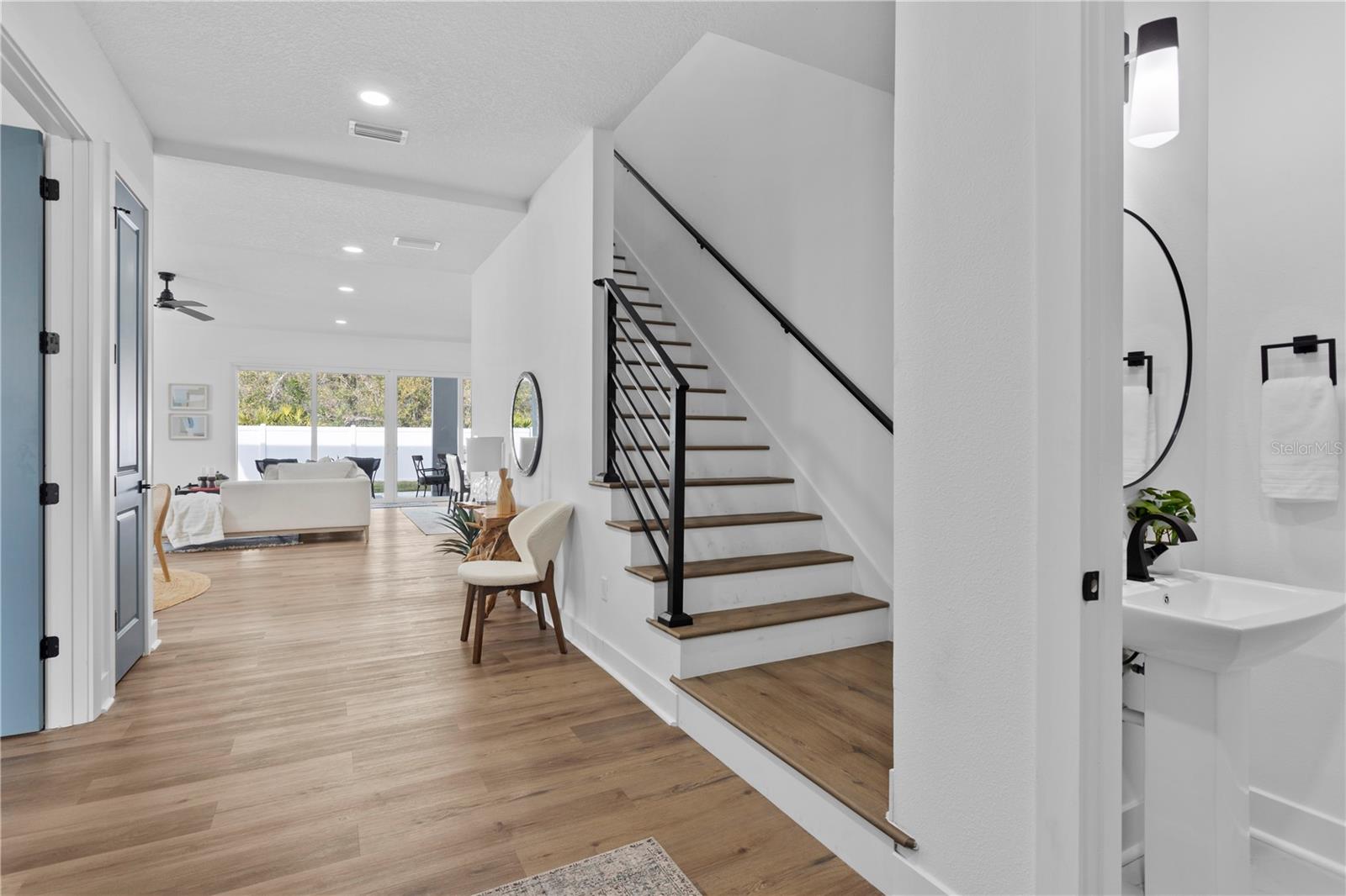 3317 W NAPOLEON AVE, TAMPA, FL, 33611