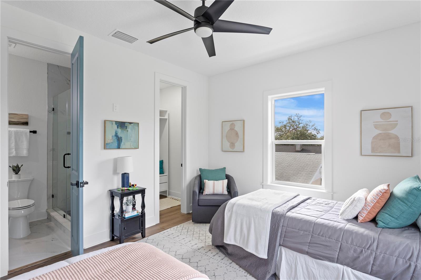 3317 W NAPOLEON AVE, TAMPA, FL, 33611