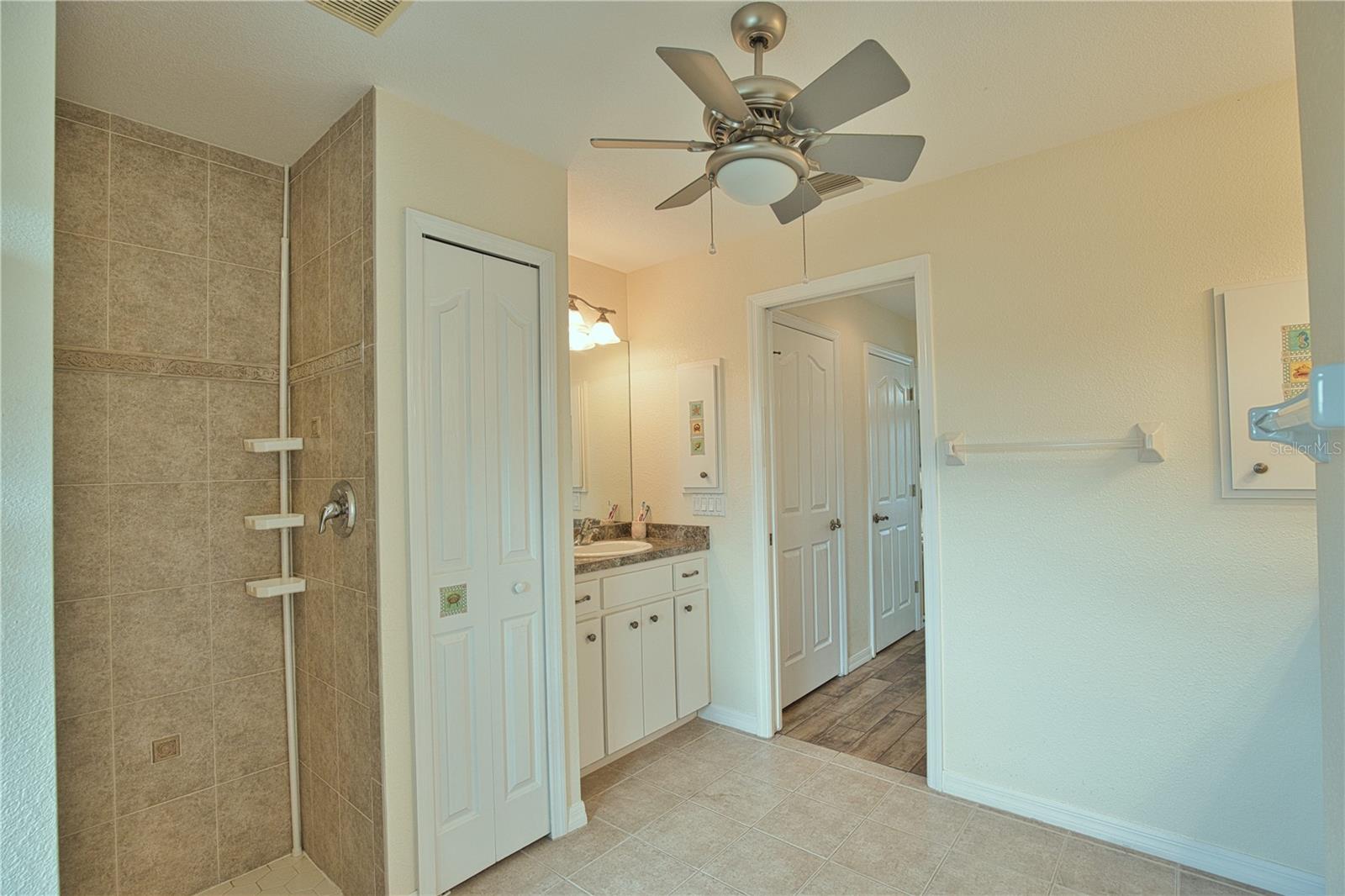 110 ALBATROSS RD, ROTONDA WEST, FL, 33947