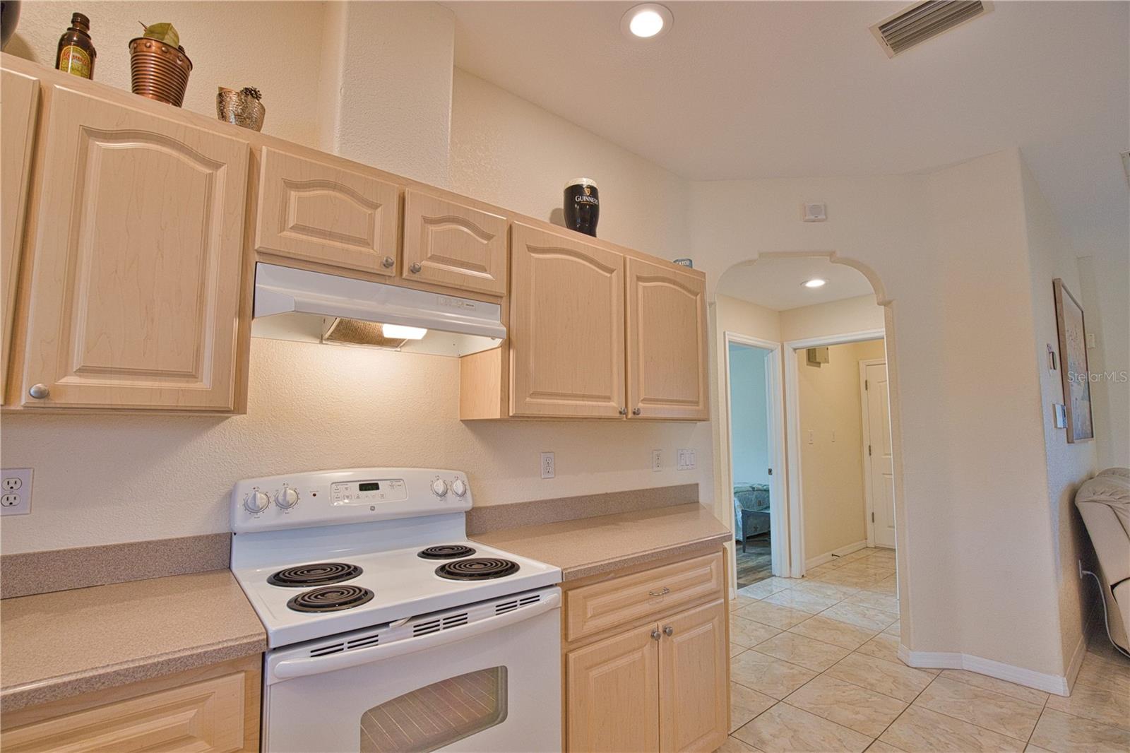 110 ALBATROSS RD, ROTONDA WEST, FL, 33947