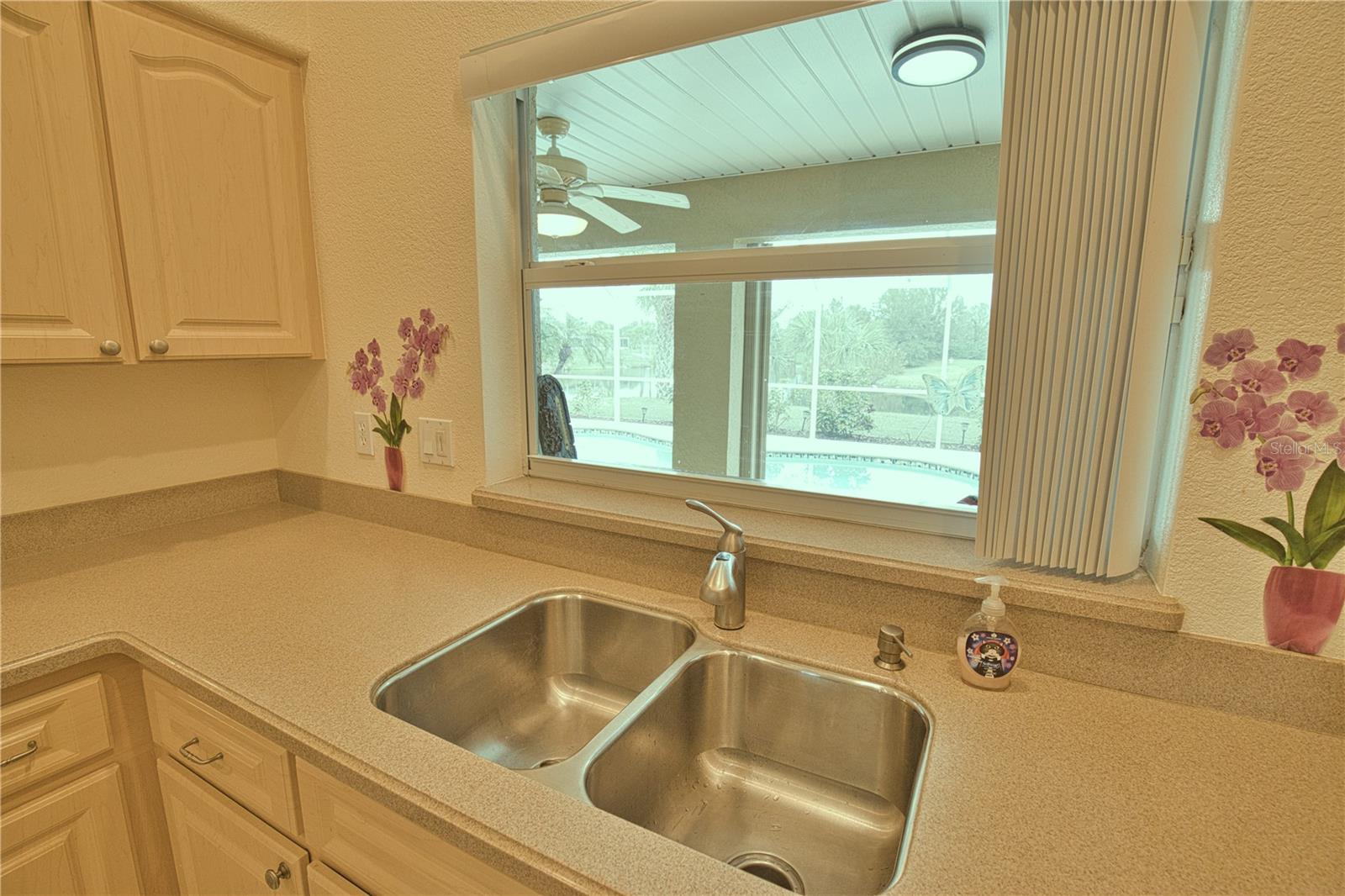 110 ALBATROSS RD, ROTONDA WEST, FL, 33947