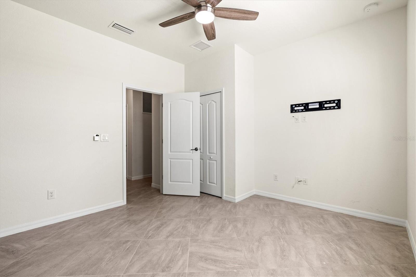 14724 PONCE DE LEON TRL, PORT CHARLOTTE, FL, 33981