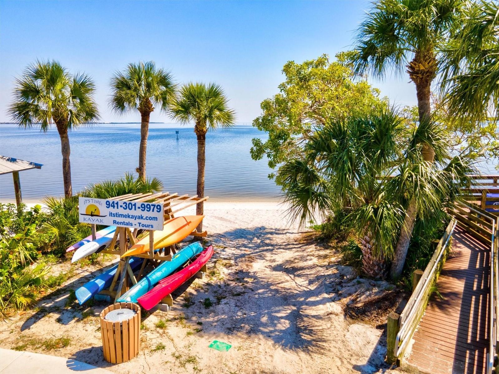 14724 PONCE DE LEON TRL, PORT CHARLOTTE, FL, 33981