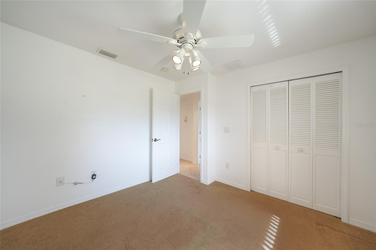 543 SPRING LAKE BLVD NW, PORT CHARLOTTE, FL, 33952