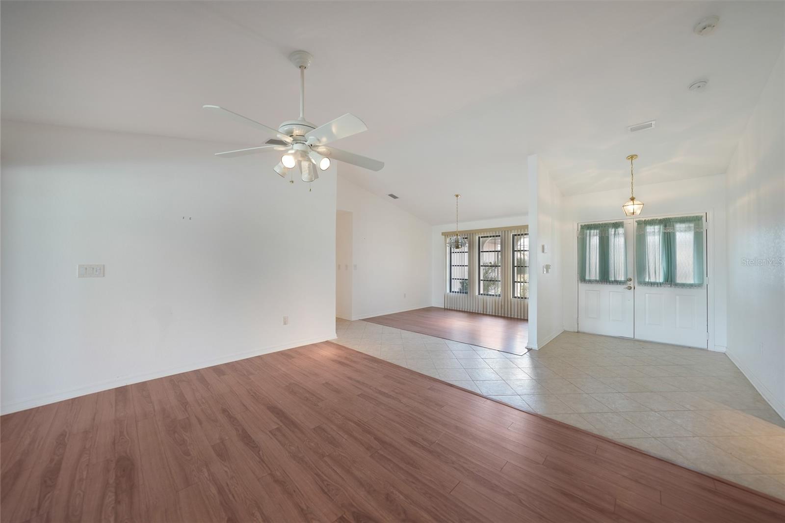 543 SPRING LAKE BLVD NW, PORT CHARLOTTE, FL, 33952