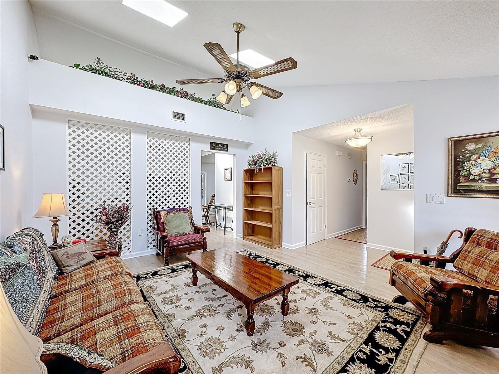2753 GREEN MEADOW CIR, KISSIMMEE, FL, 34741