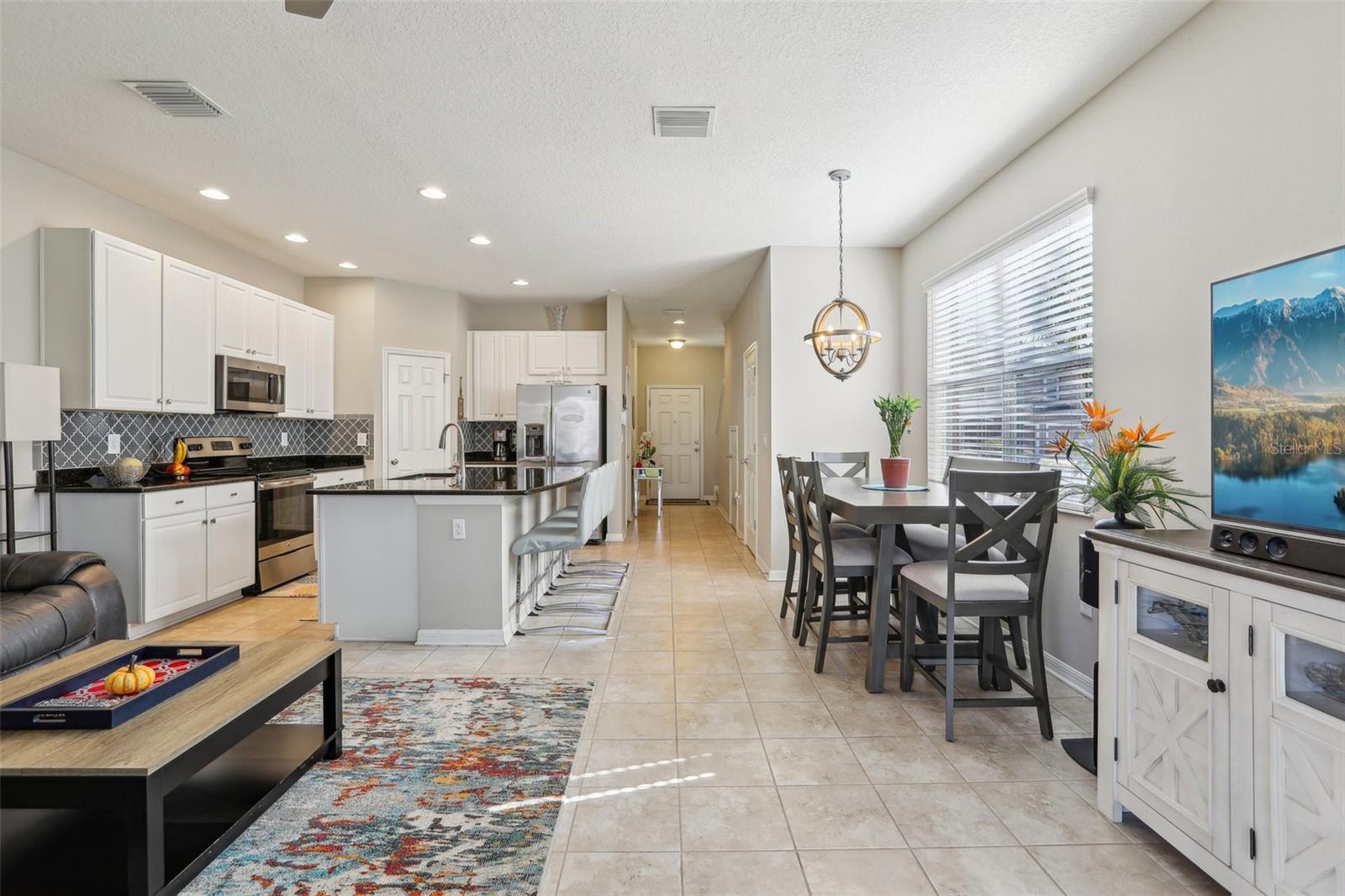 7069 TOWNE LAKE RD, RIVERVIEW, FL, 33578