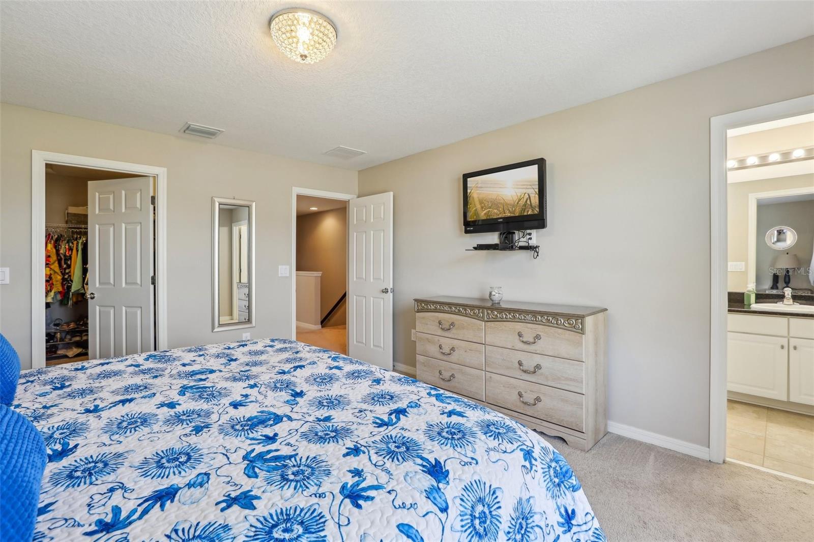 7069 TOWNE LAKE RD, RIVERVIEW, FL, 33578