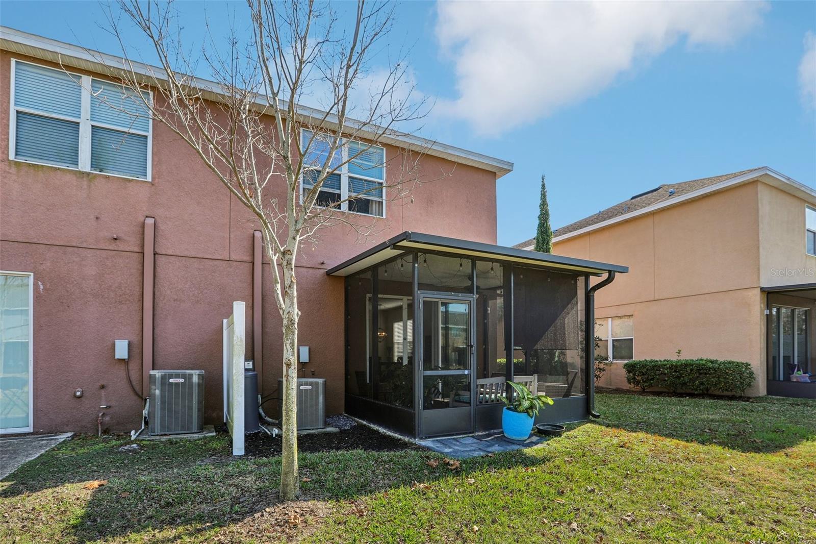 7069 TOWNE LAKE RD, RIVERVIEW, FL, 33578