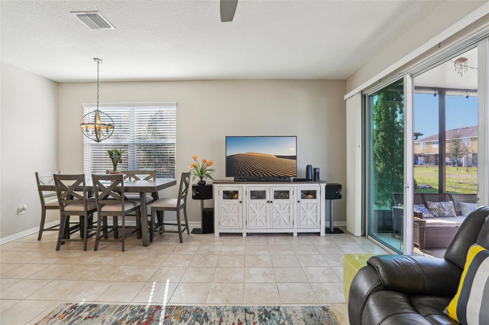 7069 TOWNE LAKE RD, RIVERVIEW, FL, 33578