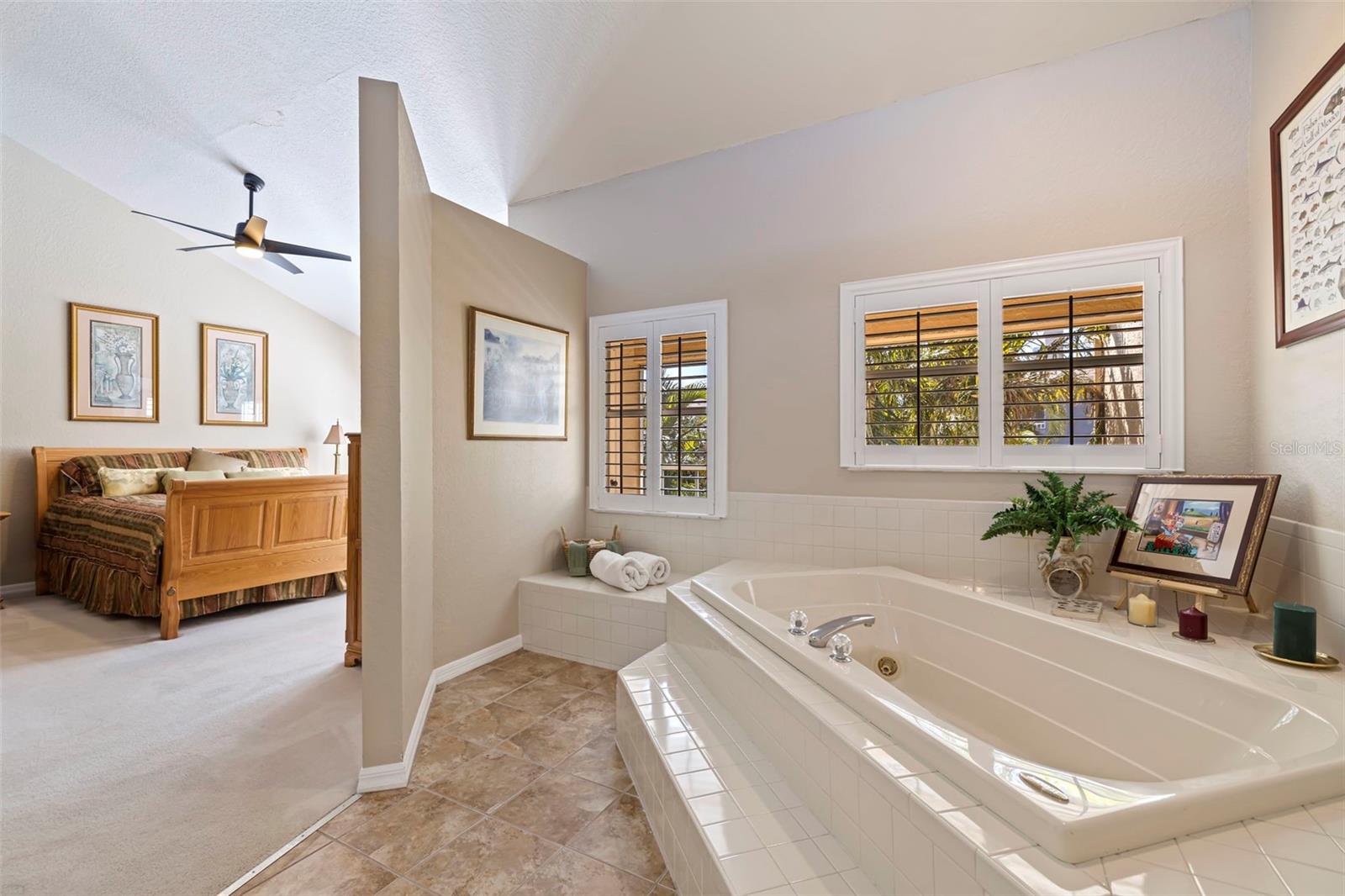 487 PINELLAS BAYWAY S #205, TIERRA VERDE, FL, 33715