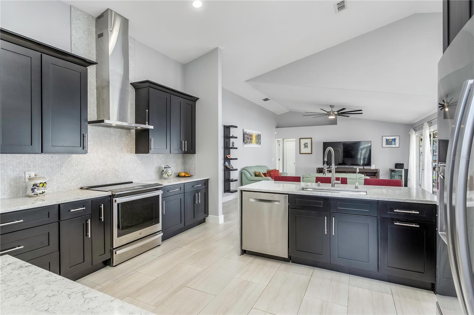 18410 ORIOLE ST, LUTZ, FL, 33558