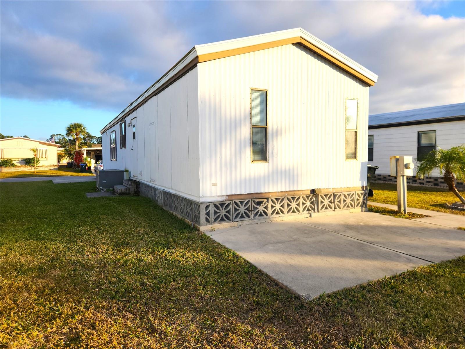 C7504454 Property Photo