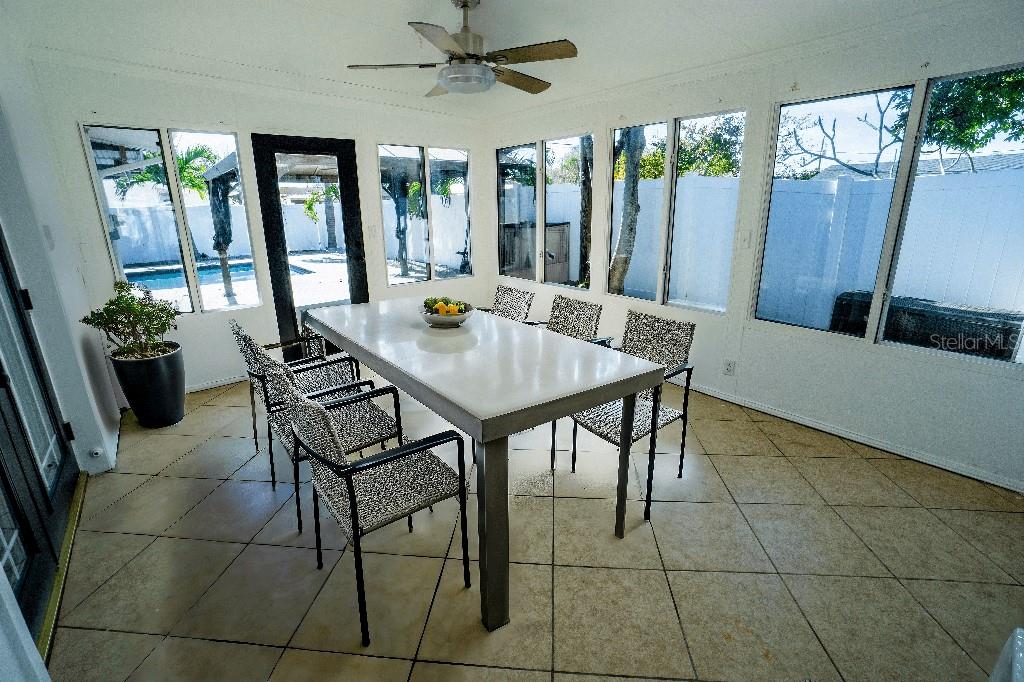 4292 MAPLE ST NE, ST PETERSBURG, FL, 33703