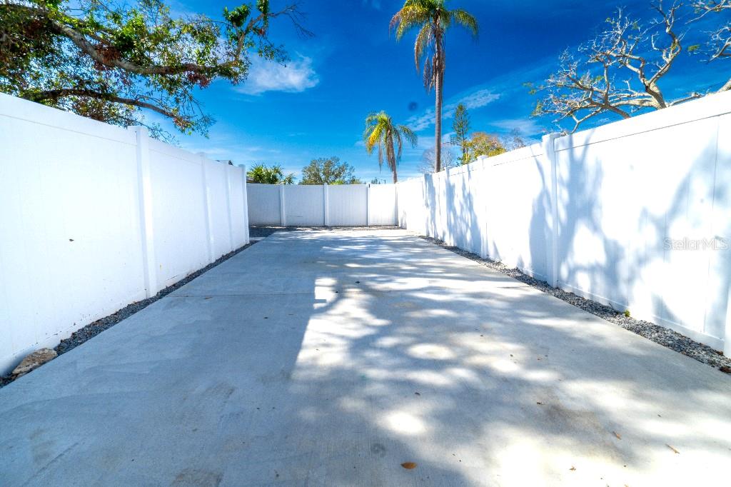 4292 MAPLE ST NE, ST PETERSBURG, FL, 33703