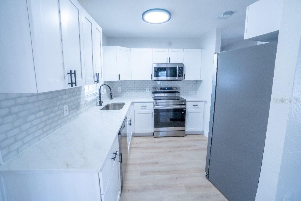 4292 MAPLE ST NE, ST PETERSBURG, FL, 33703
