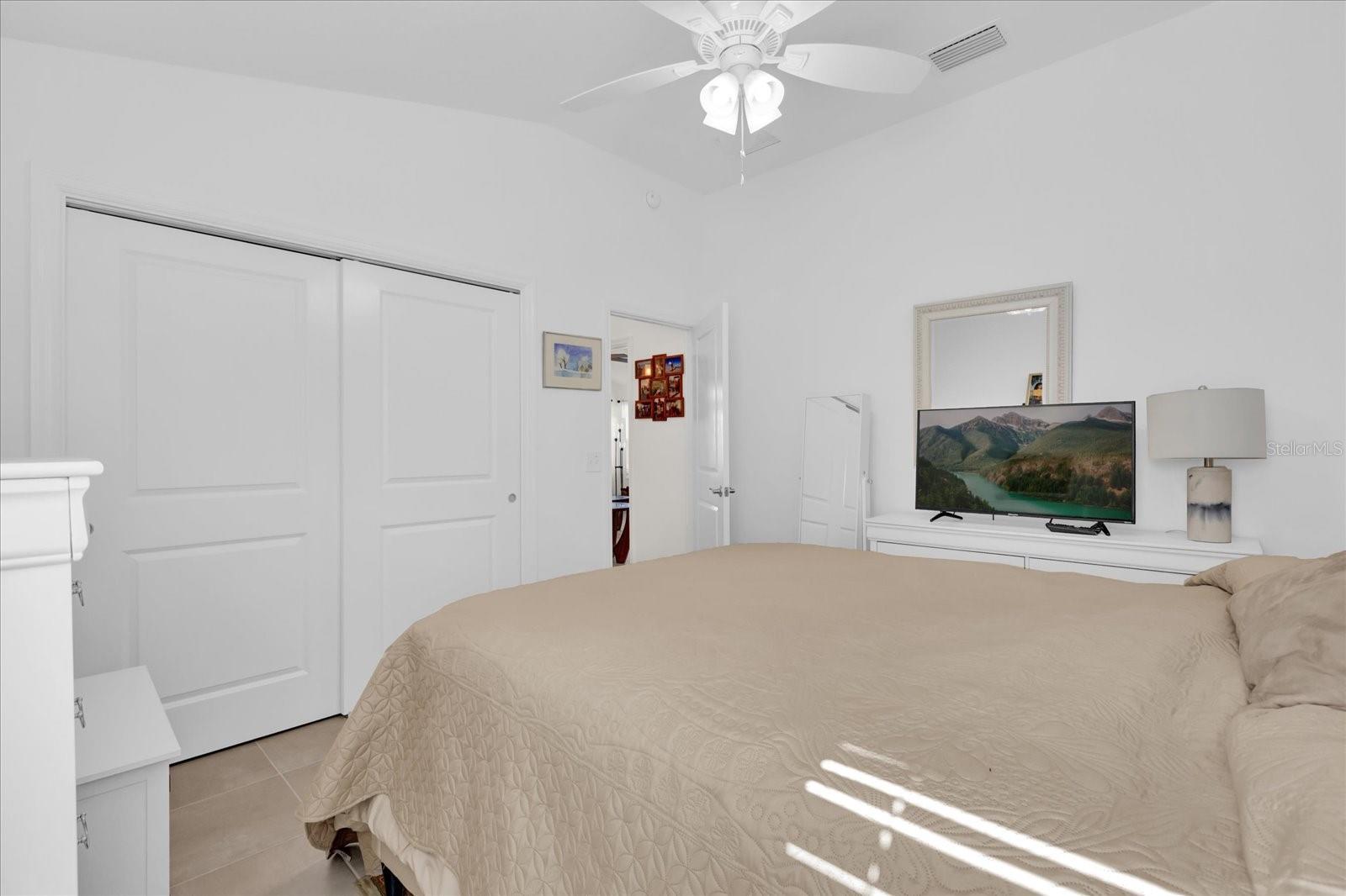 6206 DINGMAN WAY, THE VILLAGES, FL, 32163