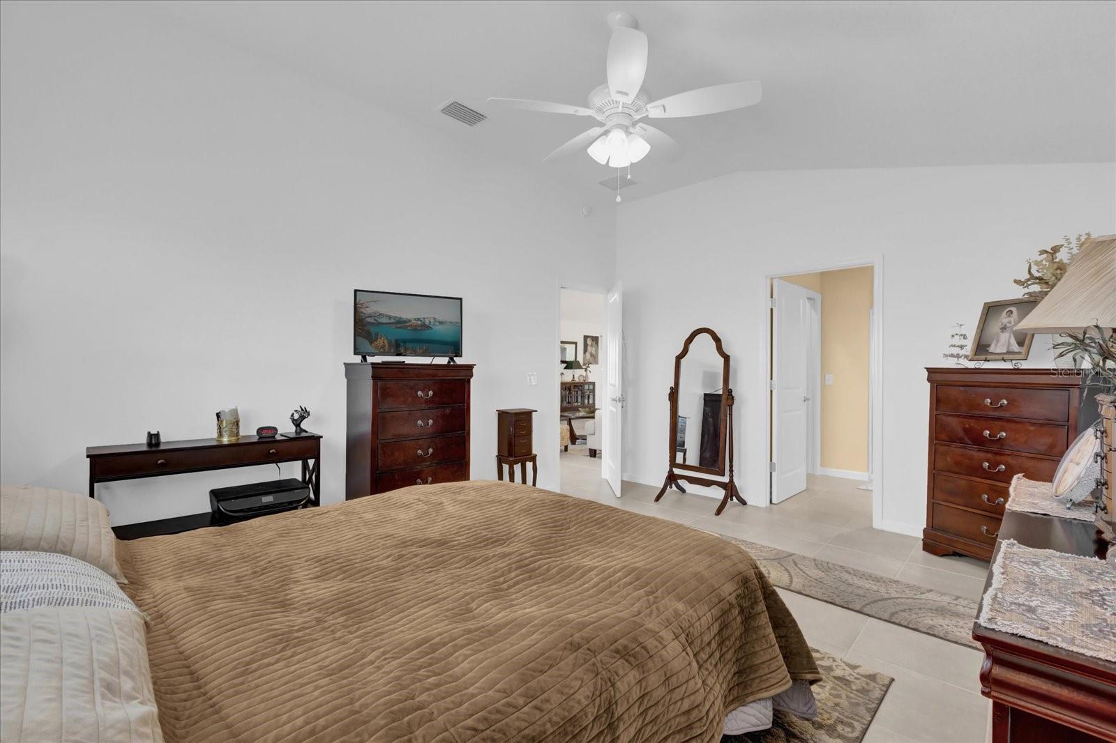 6206 DINGMAN WAY, THE VILLAGES, FL, 32163