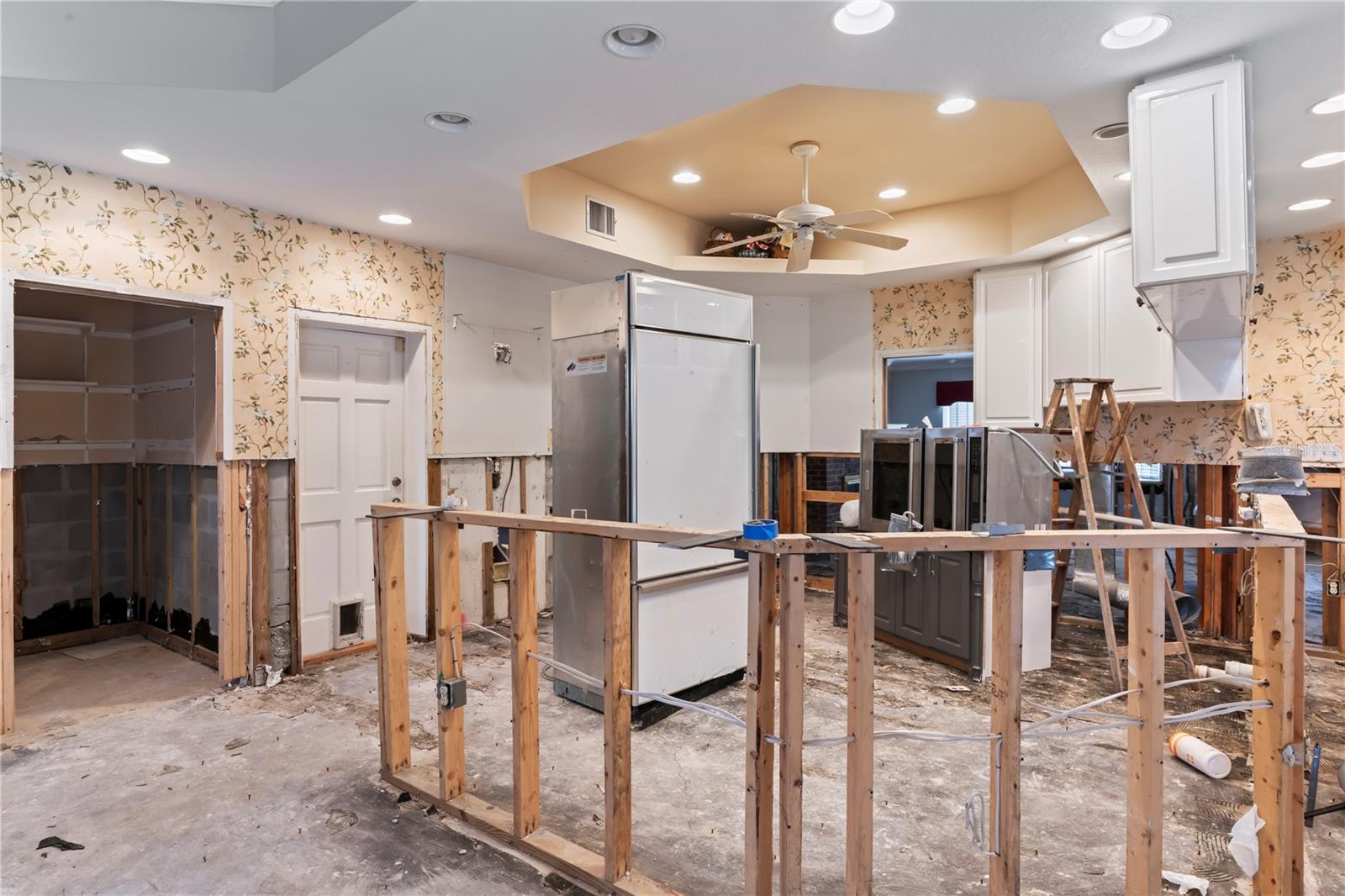 660 GENEVA PL, TAMPA, FL, 33606