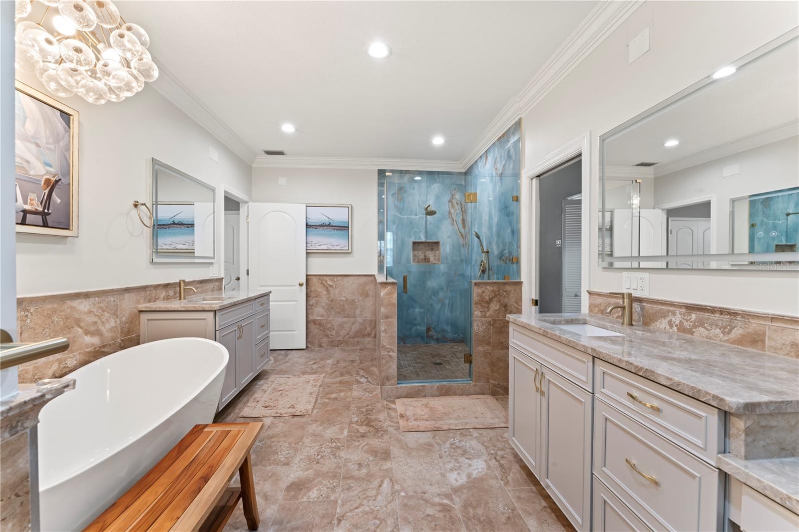 660 GENEVA PL, TAMPA, FL, 33606