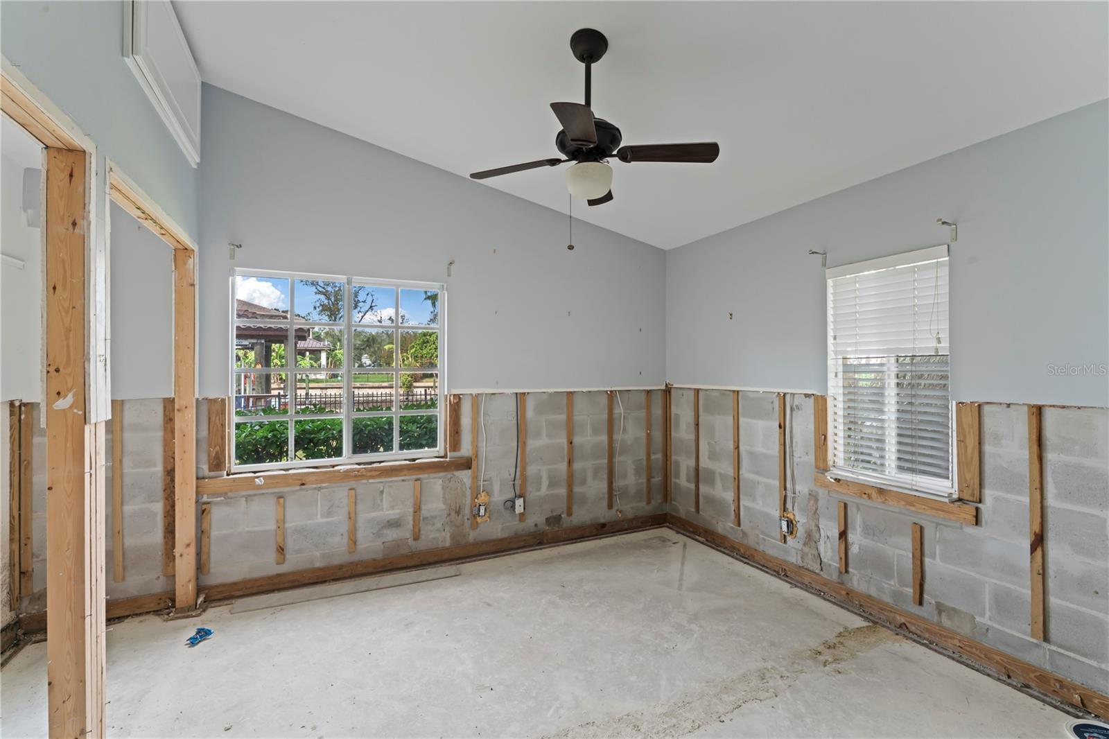 660 GENEVA PL, TAMPA, FL, 33606