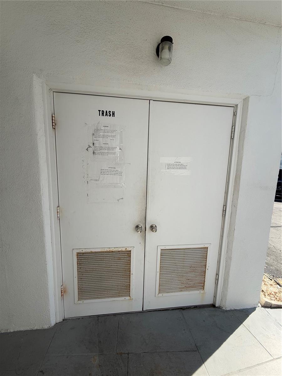 TB8345423 Property Photo