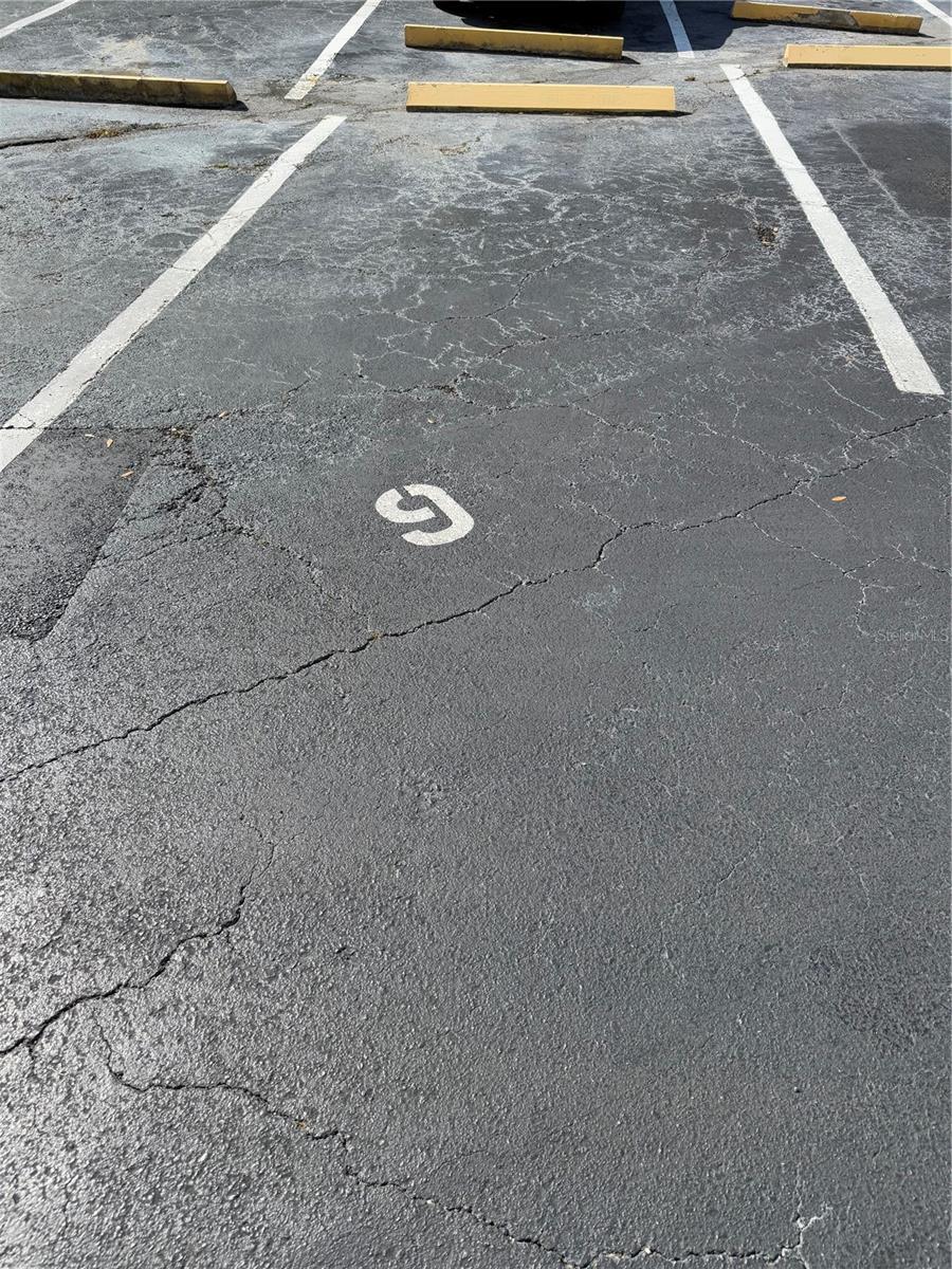 TB8345423 Property Photo