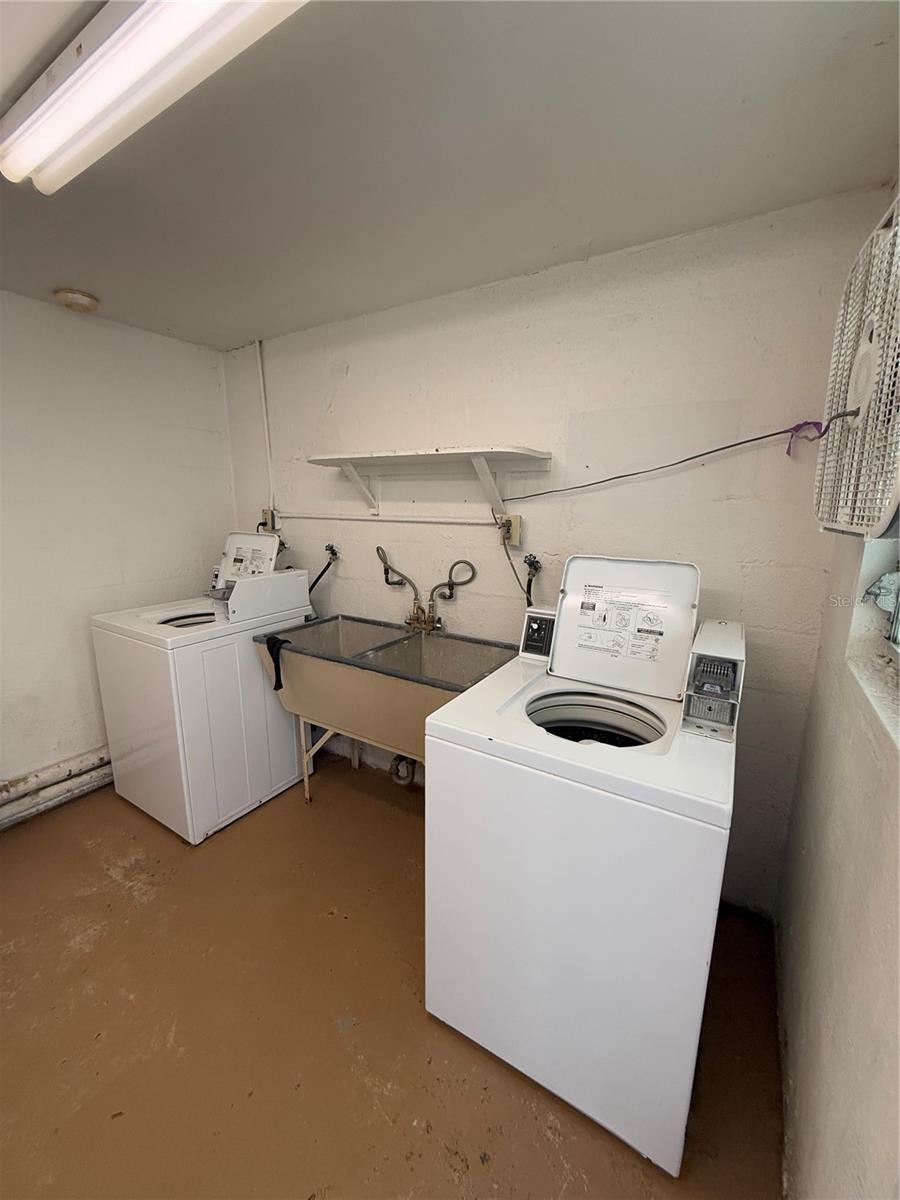 TB8345423 Property Photo