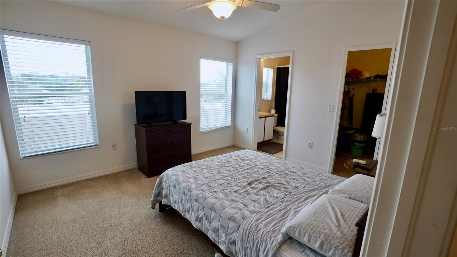 1552 BLUE MAGNOLIA RD, BRANDON, FL, 33510
