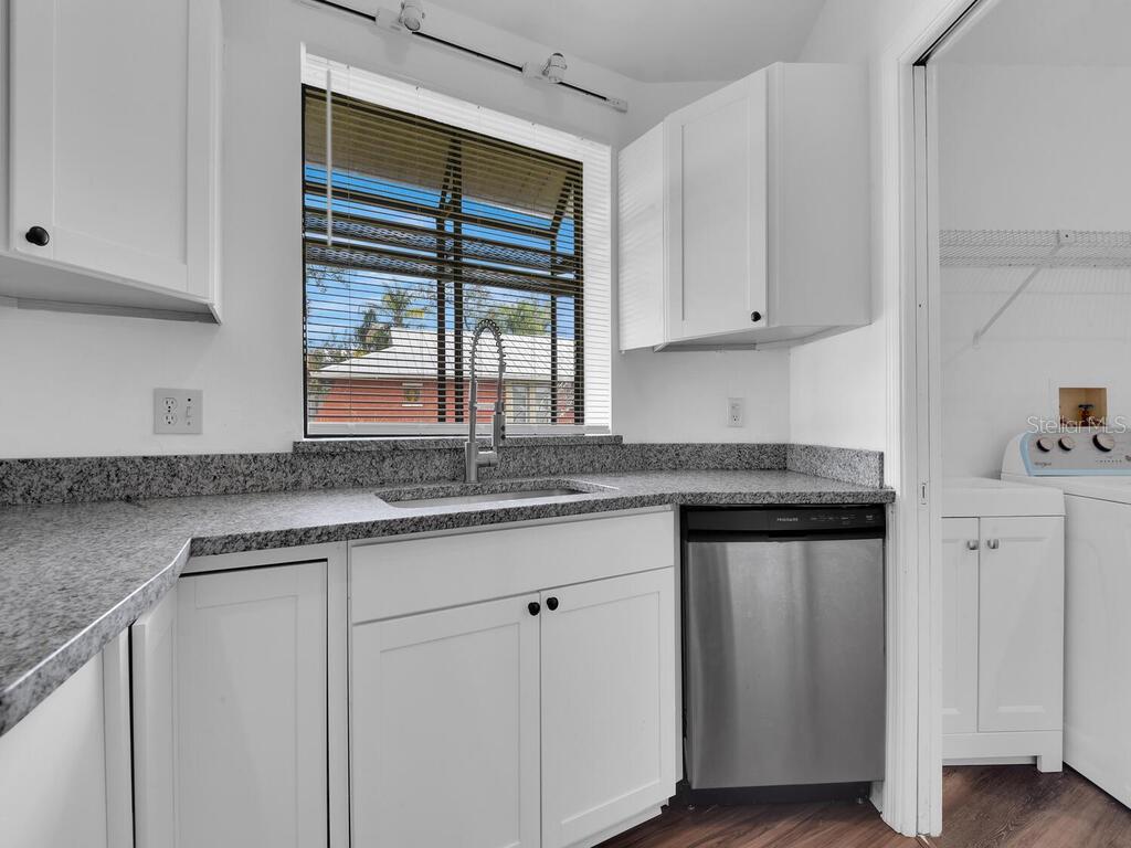 13738 RIVER FOREST DR, FORT MYERS, FL, 33905