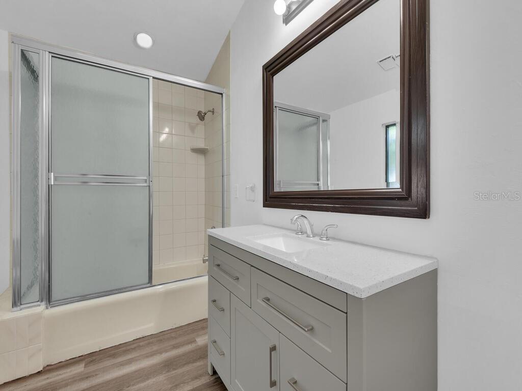 13738 RIVER FOREST DR, FORT MYERS, FL, 33905