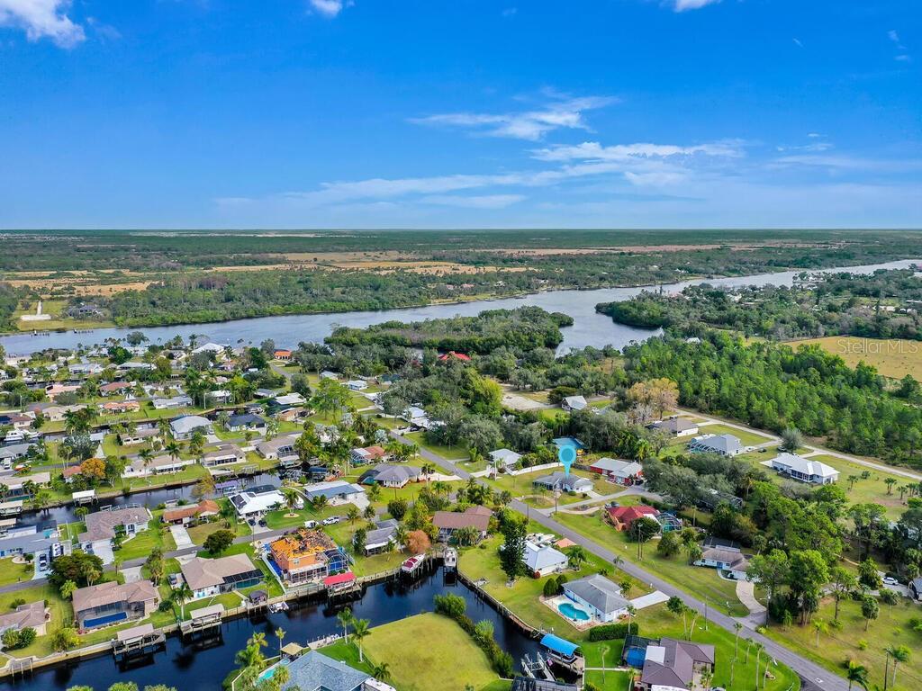 13738 RIVER FOREST DR, FORT MYERS, FL, 33905
