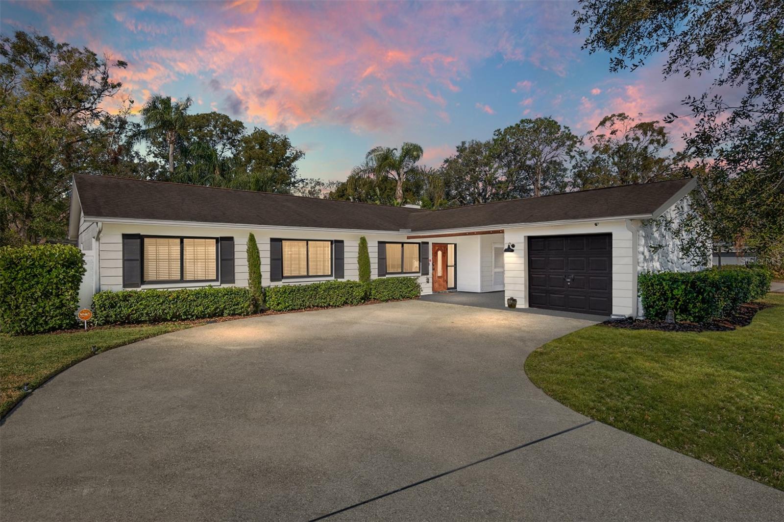 13510 SHADY SHORES DR, TAMPA, FL, 33613