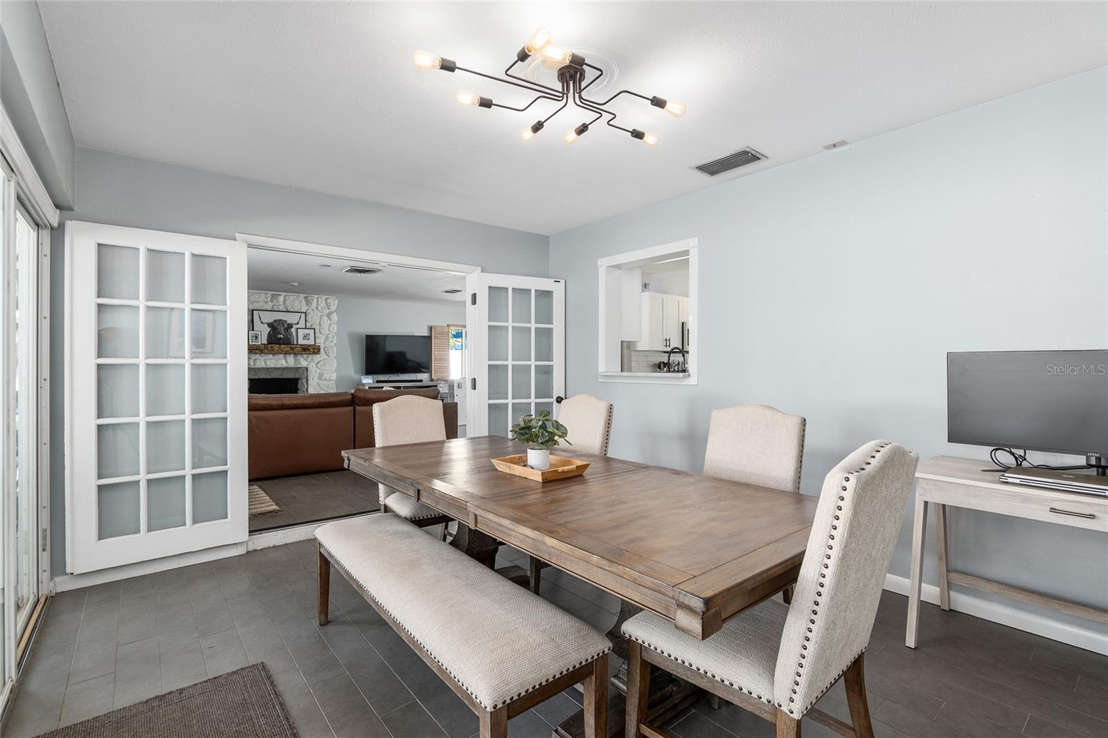 13510 SHADY SHORES DR, TAMPA, FL, 33613