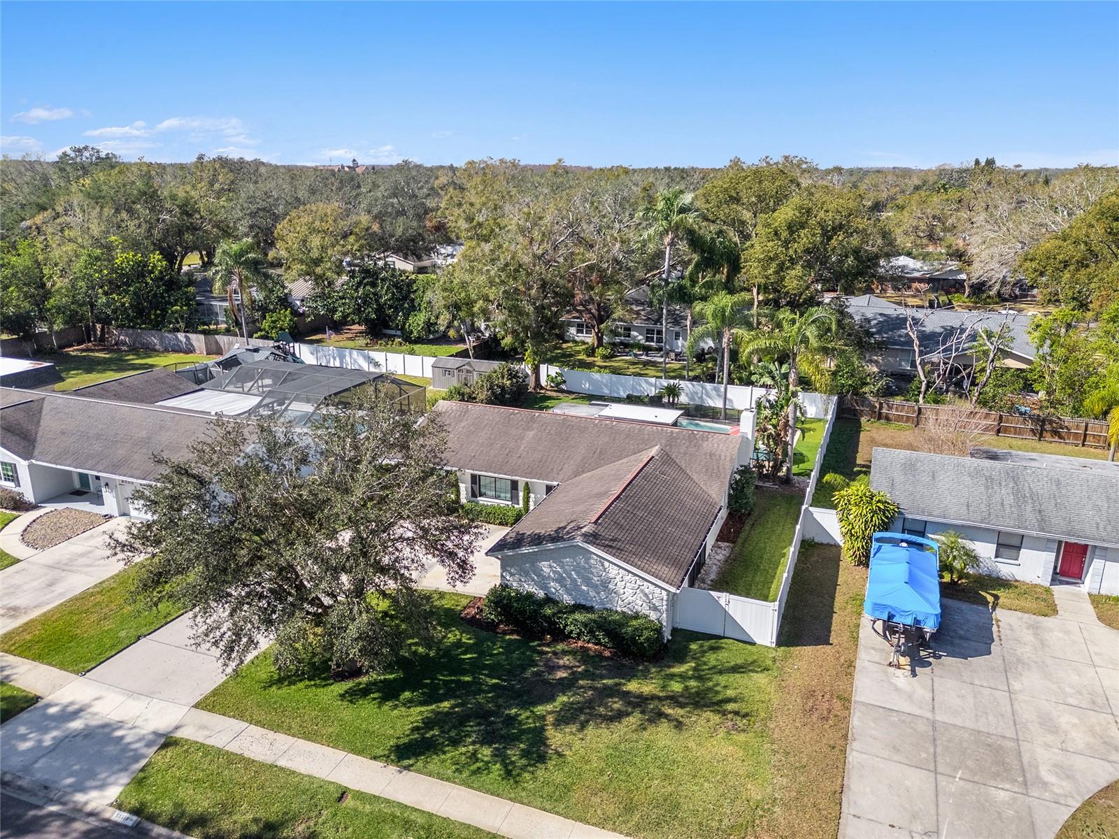 13510 SHADY SHORES DR, TAMPA, FL, 33613