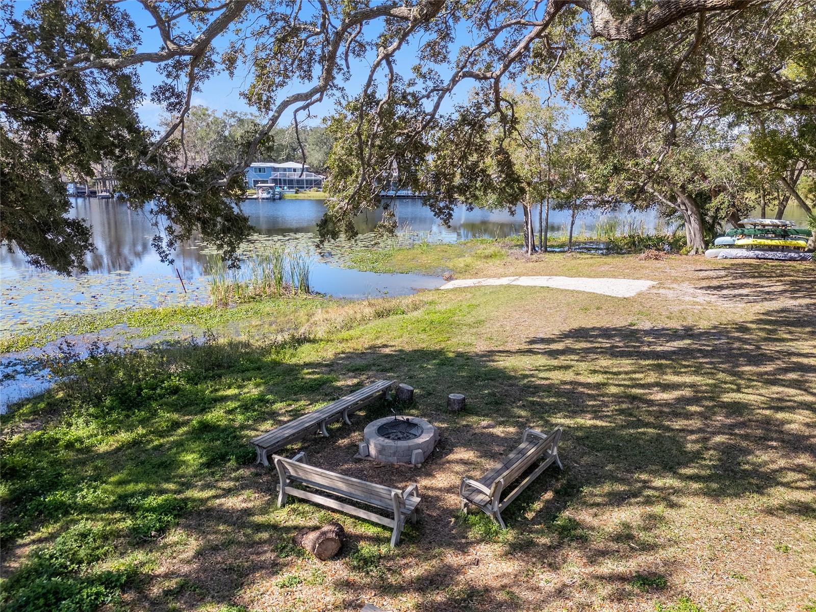13510 SHADY SHORES DR, TAMPA, FL, 33613