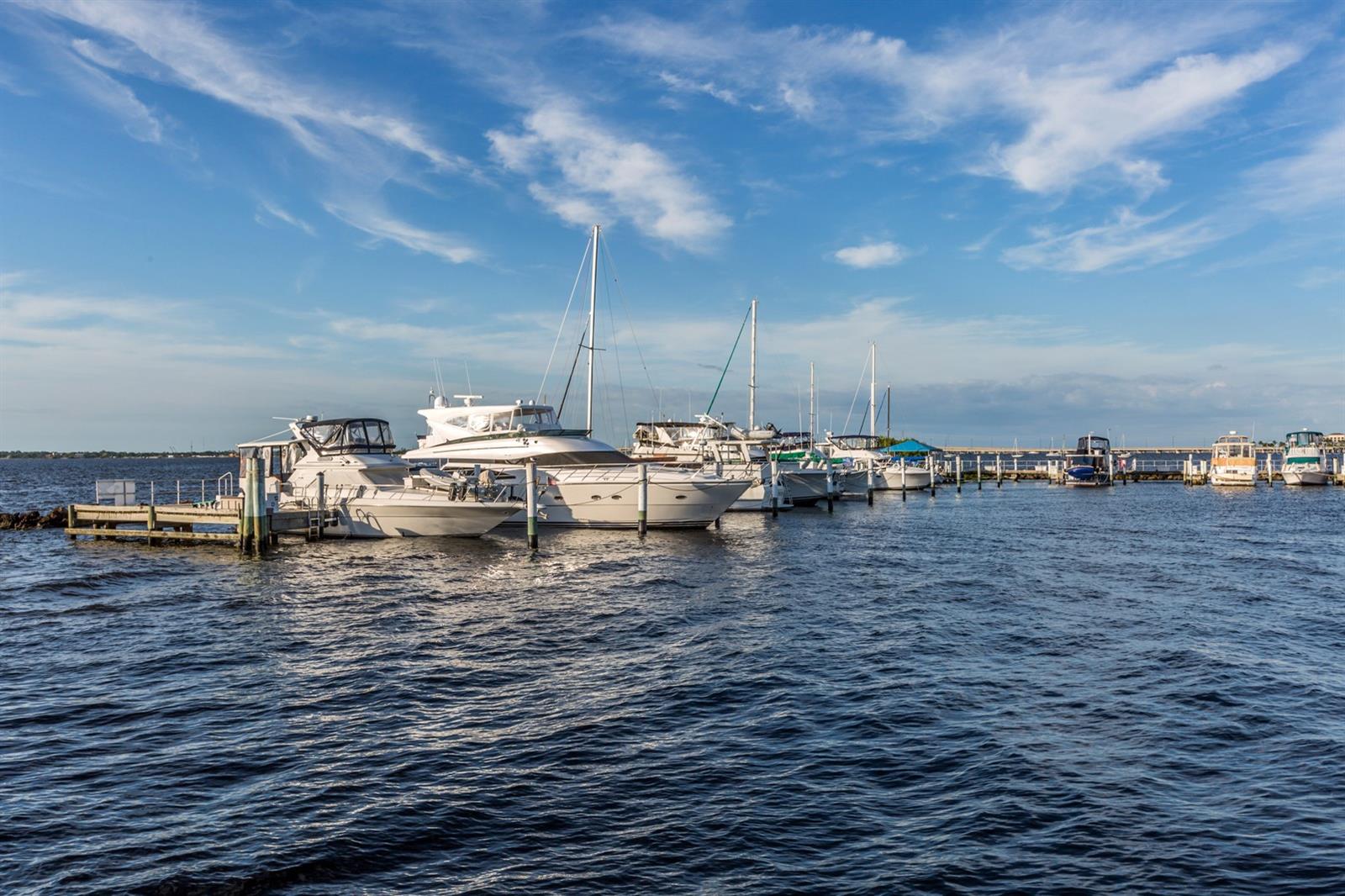 1360 RIO DE JANEIRO AVE #113, PUNTA GORDA, FL, 33983
