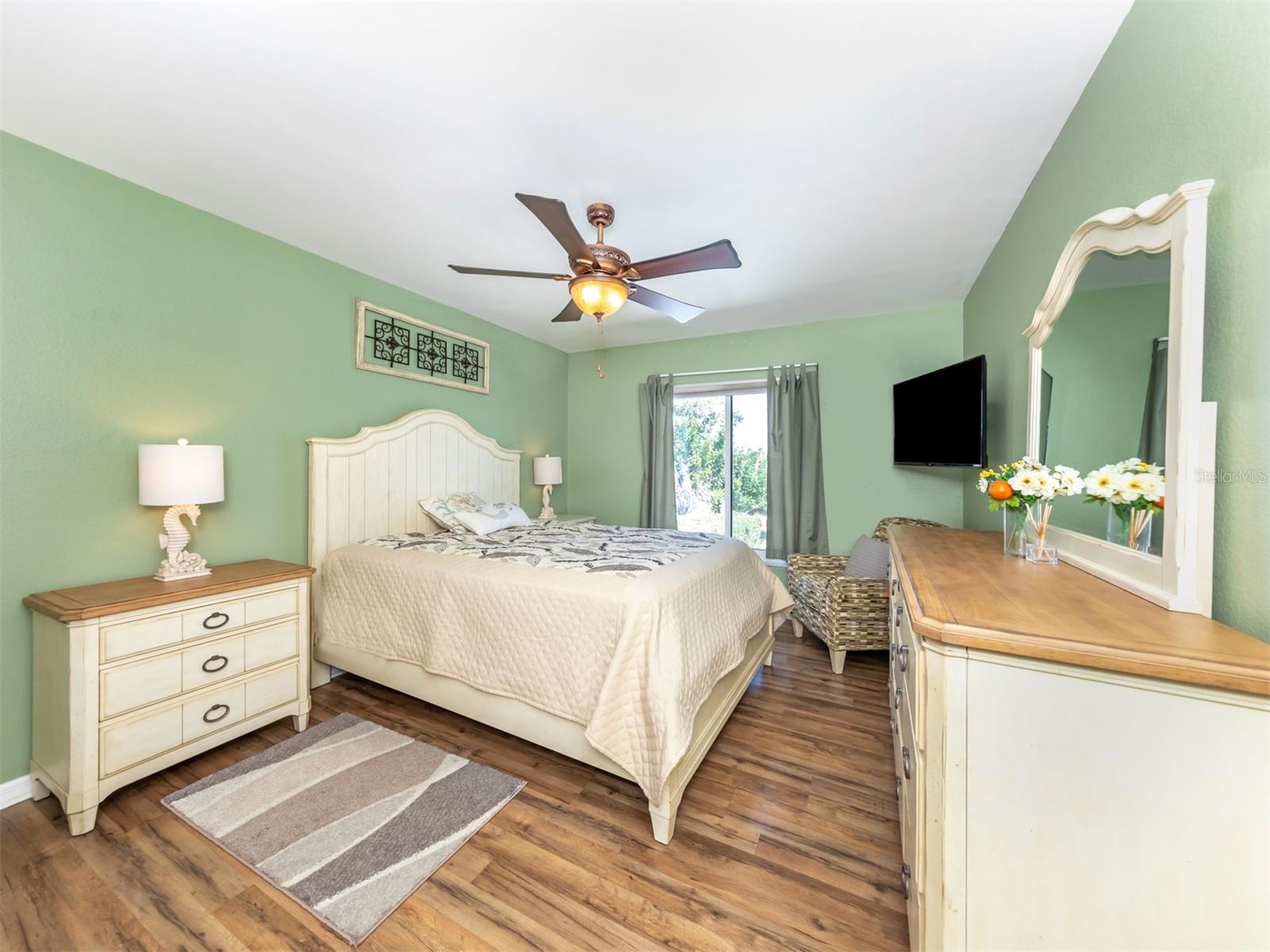 1360 RIO DE JANEIRO AVE #113, PUNTA GORDA, FL, 33983