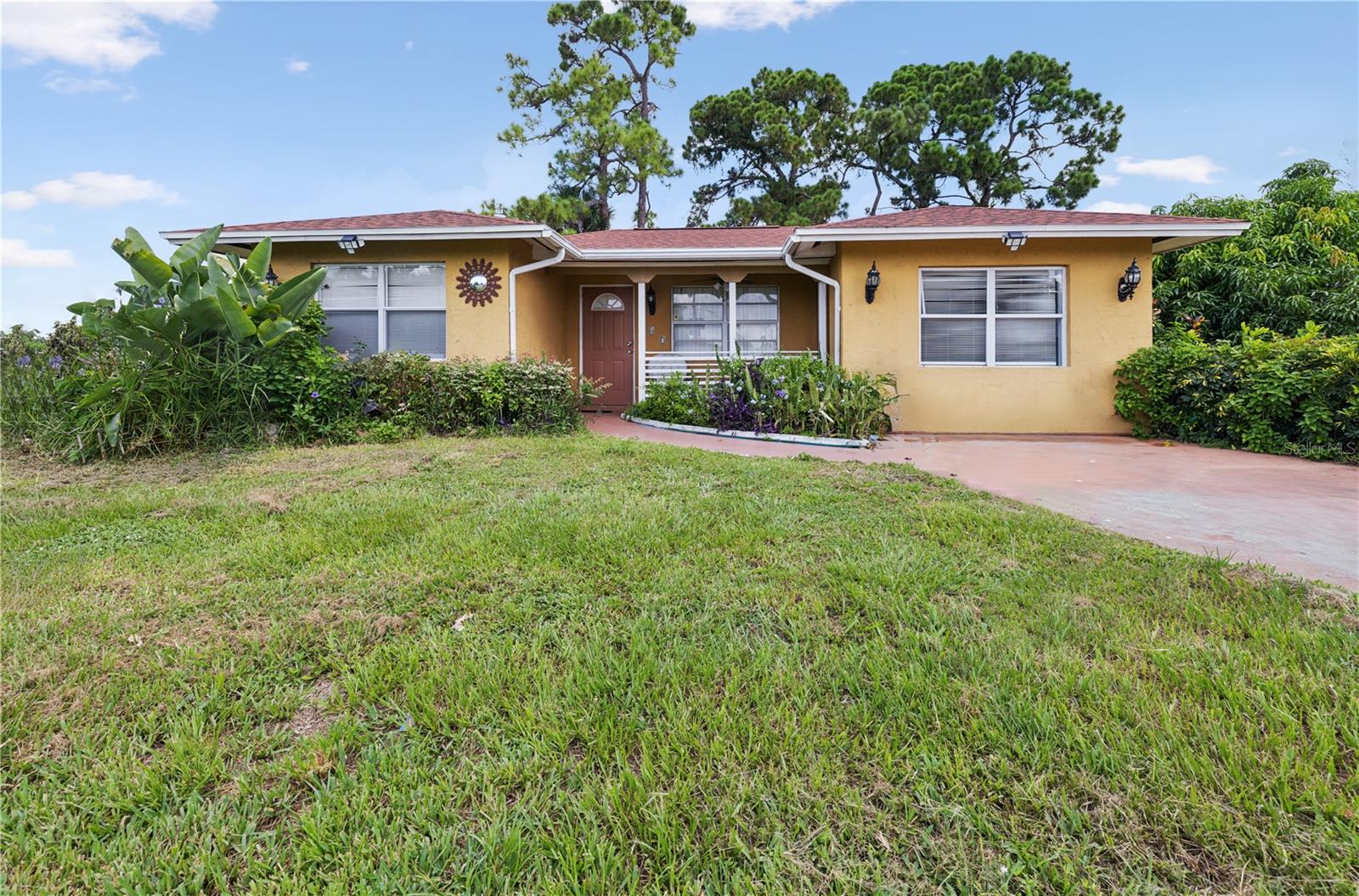 107 LEELAND HEIGHTS BLVD E, LEHIGH ACRES, FL, 33936